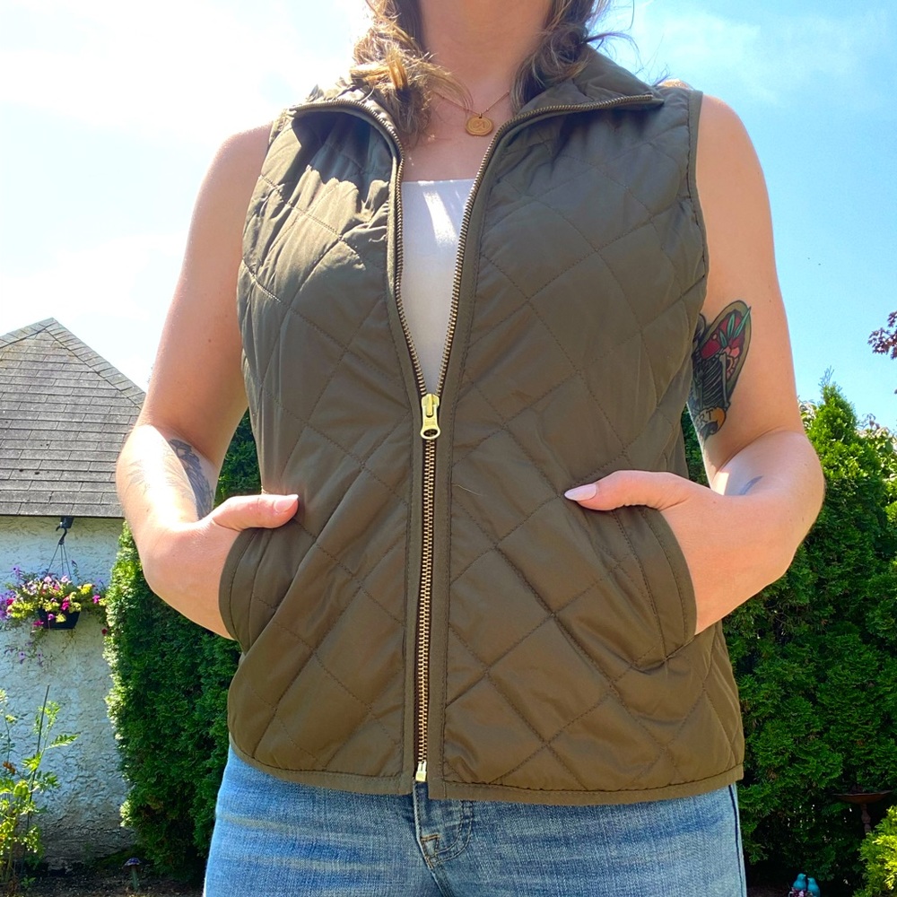 Old Navy green vest